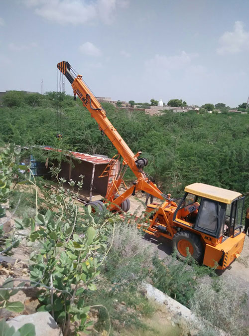ACE Pick and Move Crane for Heavy Construction Work- Model 12XW