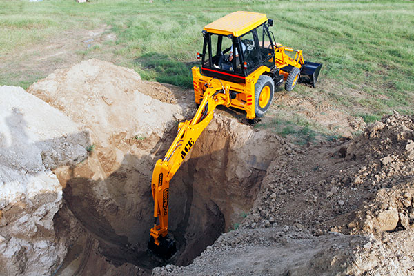 ACE Industrial Excavator Loader for Earthmoving at Best price in India- Model AX130