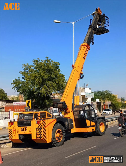 ACE Overhead Mobile Tower Cranes for Construction and Material Handling- FX300