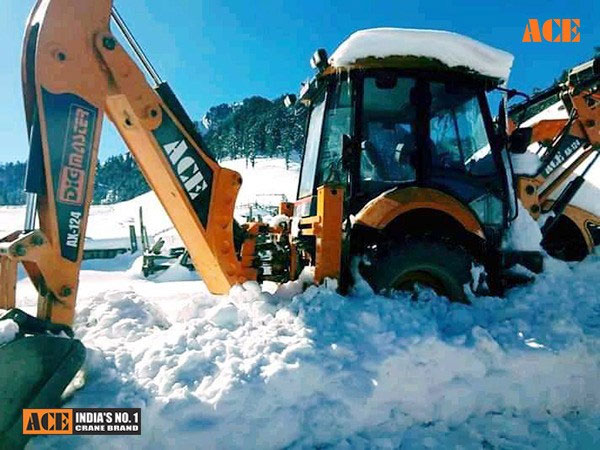 ACE Backhoe Loader for Digging and Excavation Purpose in Building and Drainage System- Model AX 124